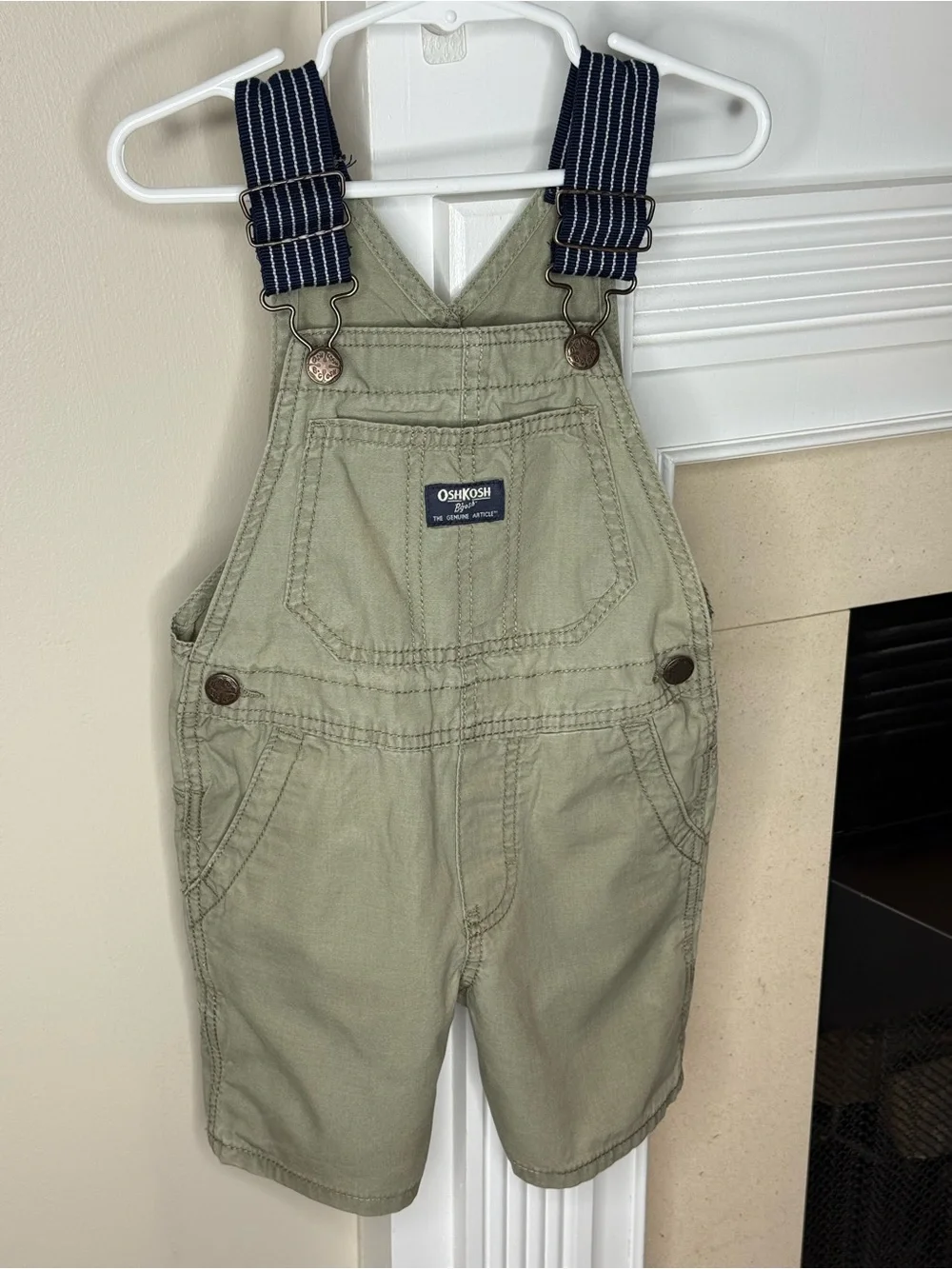 OshKosh B'gosh Olive Green Kids Short Overalls with Navy Straps 3T shortalls